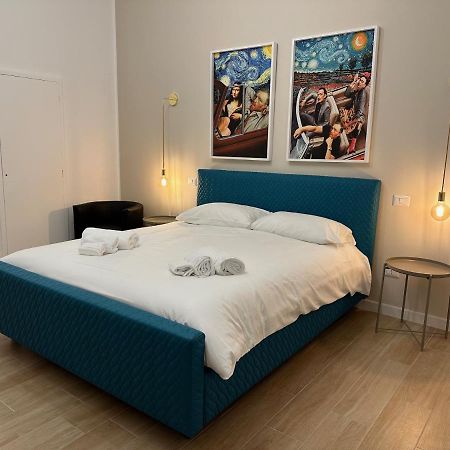 Nouvelle Vag - Apartment & Room Trani Zewnętrze zdjęcie